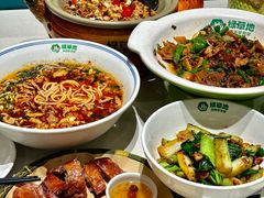 -绿草地·湘菜(7mall店)