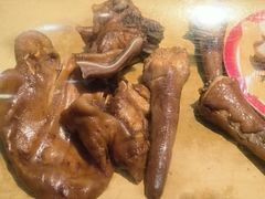 -东口码头·烧鸽子·鱼头泡饼·地方菜(金鹰悦城店)