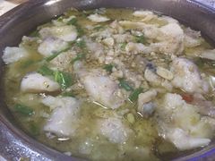 -金良酸菜鱼(宁海路总店)