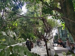 -ADO KAFE(大学城店)