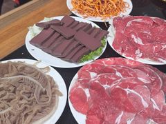 -银同牦牛肉火锅