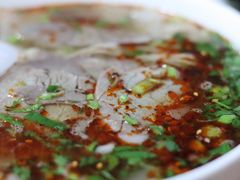 -陇上全荟兰州传统牛肉面(延吉路店)
