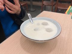 -佰搭果·广式茶餐厅(西华路店)