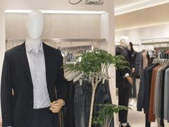 -王府井百货熙地港店