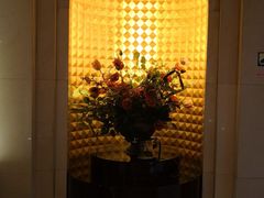 -碧中海汤泉汗蒸酒店