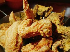 -BHC炸鸡(明洞总店)