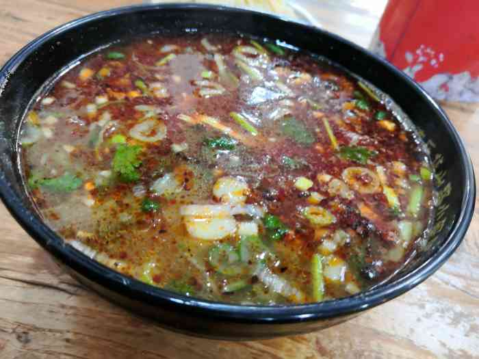 华山路小碗驴肉汤(长春路店)