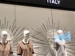 -COS(益田假日广场店)