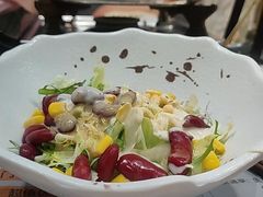 -金马门国际美食百汇(珞喻路店)