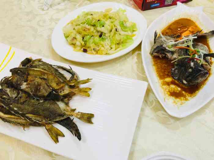 湛江天天渔港-"从小饭店做到酒家,调顺岛漂亮了很多.晚上.