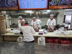 -闫家驴肉老店(华电一校店)