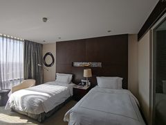 -青岛海尔洲际酒店