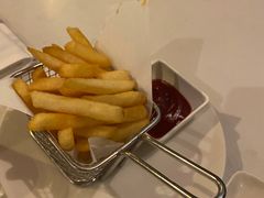 香脆薯条-WOLFGANG PUCK KITCHEN & BAR(迪士尼小镇店)