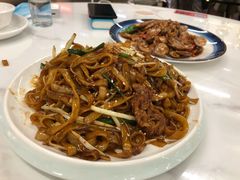 港式干炒牛河-渔文乐·海鲜大排档(千灯湖店)