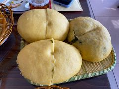 鱼饼子和紫菜包子-鸿运美食府