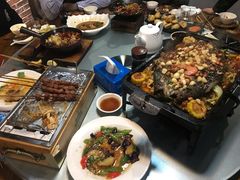 -伴鱼烤货东北菜(雅仕铭苑店)