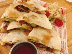 -阿妮叶李(光谷世界城店)