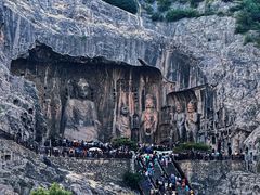 -龙门石窟