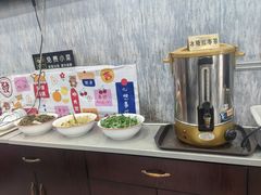 -鸿兴面馆馄饨小笼(稻香店)
