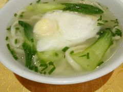 -广州塔卢特斯法国旋转餐厅