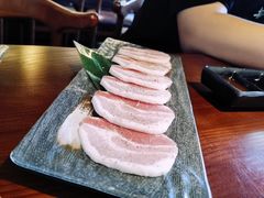 黑毛猪五花-哈里哈·黑牛私厨(购物公园店)