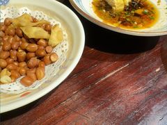 -蓝田九大碗民俗食府(蓝田店)