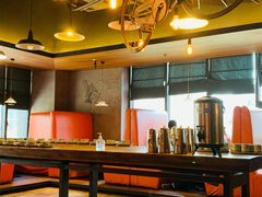 -童年小筑餐厅(申花路店)