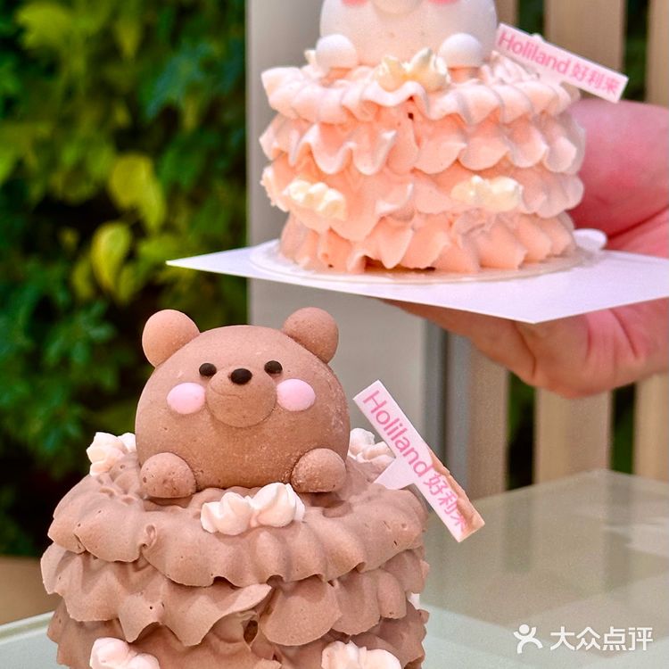 被好利来七夕的小熊🐻蛋糕萌住！到底选哪只？