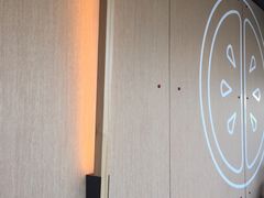 -麦当劳(展览路店)