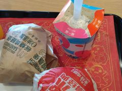 -麦当劳(金狮广场店)