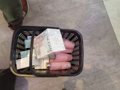 -日上免税店(三径路t3店)