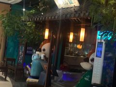 -佬麻雀·新湘菜(珠海金发购物中心店)