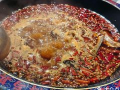 -何师傅美蛙鱼头(汉街店)