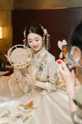 -不晚国际婚纱礼服