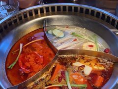 -辣伍鲜毛肚老火锅(元一店)