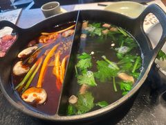 -盡膳口福跷脚牛肉火锅(晶耀前滩店)