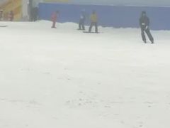 -广州热雪奇迹