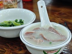 新鲜猪杂粥-南记食粥坊·宵夜大排档(莲花店)