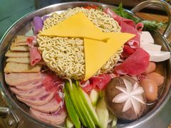 -恩你小木屋·韩式料理(假日广场店)
