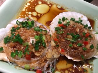 未能俘获吾之味蕾。吃饱喝足，下午准备逛gai