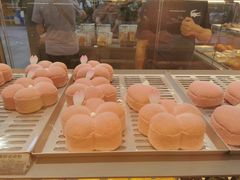 -好利来(上海虹桥新天地Lab主题店)