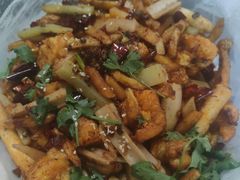 -大城小院饭店(博隆广场虹桥店)