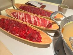 -左庭右院鲜牛肉火锅(金山万达店)