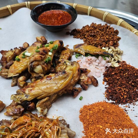 花心烤鸡(城管家属楼店)