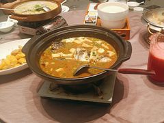 -香山湖家家宴(中山陵店)