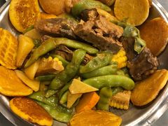 东北一锅出-东北农家小院(定西路店)