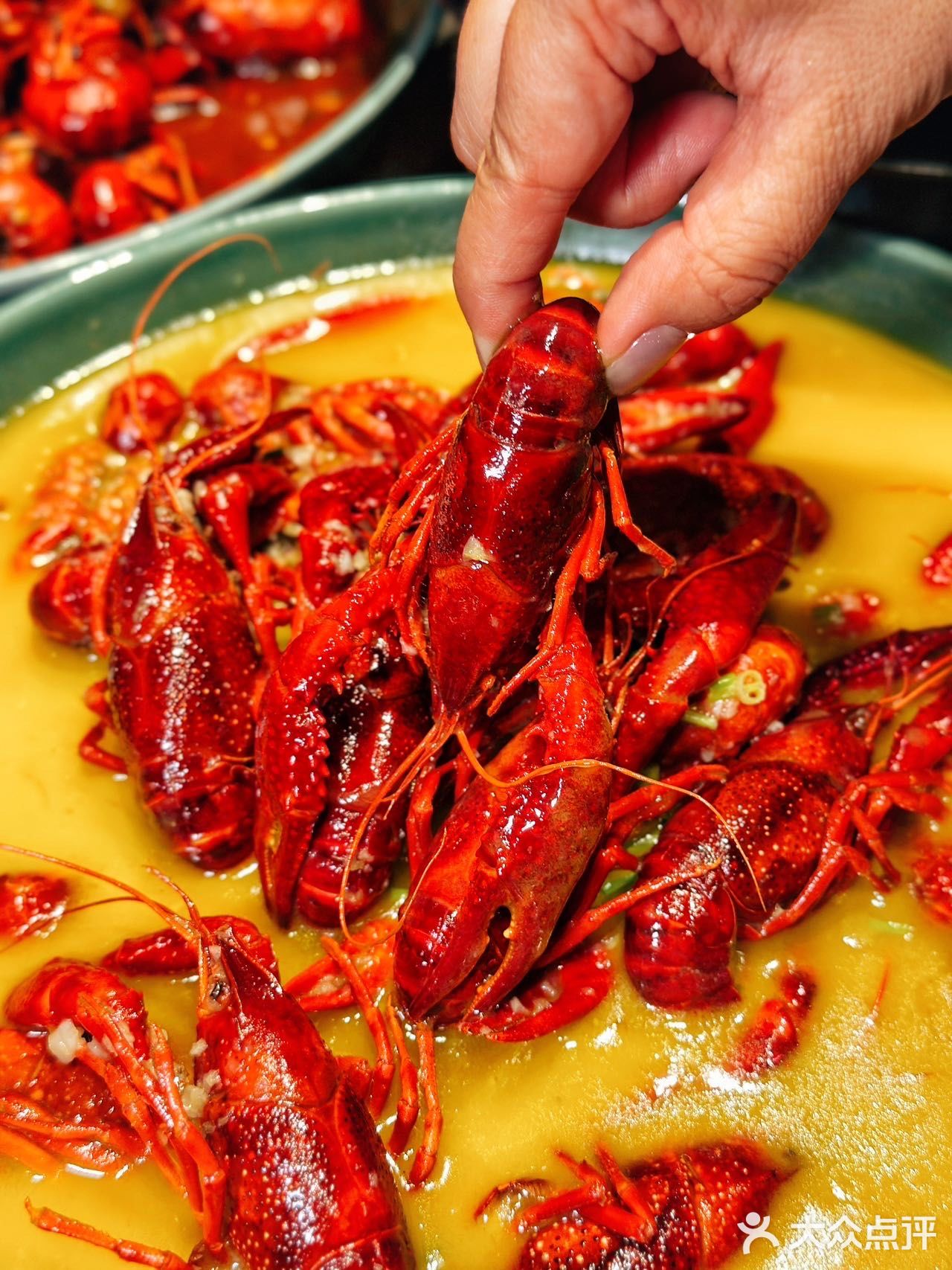 喝酒嗦虾看球赛⚽这才是人生啊