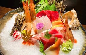 Premium Sashimi Platter (5 Varieties)