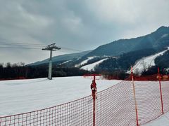 -鳌山滑雪度假区