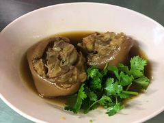 -Kha Mu Charoensang(Silom)